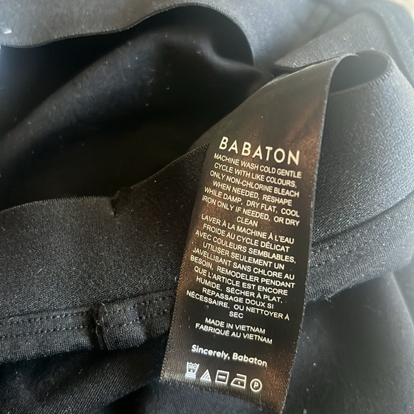 Mid rise leggings flared aritzia size small - Picture 3 of 6